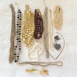 Lot of Vintage Costume Jewelry - Necklaces, Pendants, Bracelets, Rings, Earrings